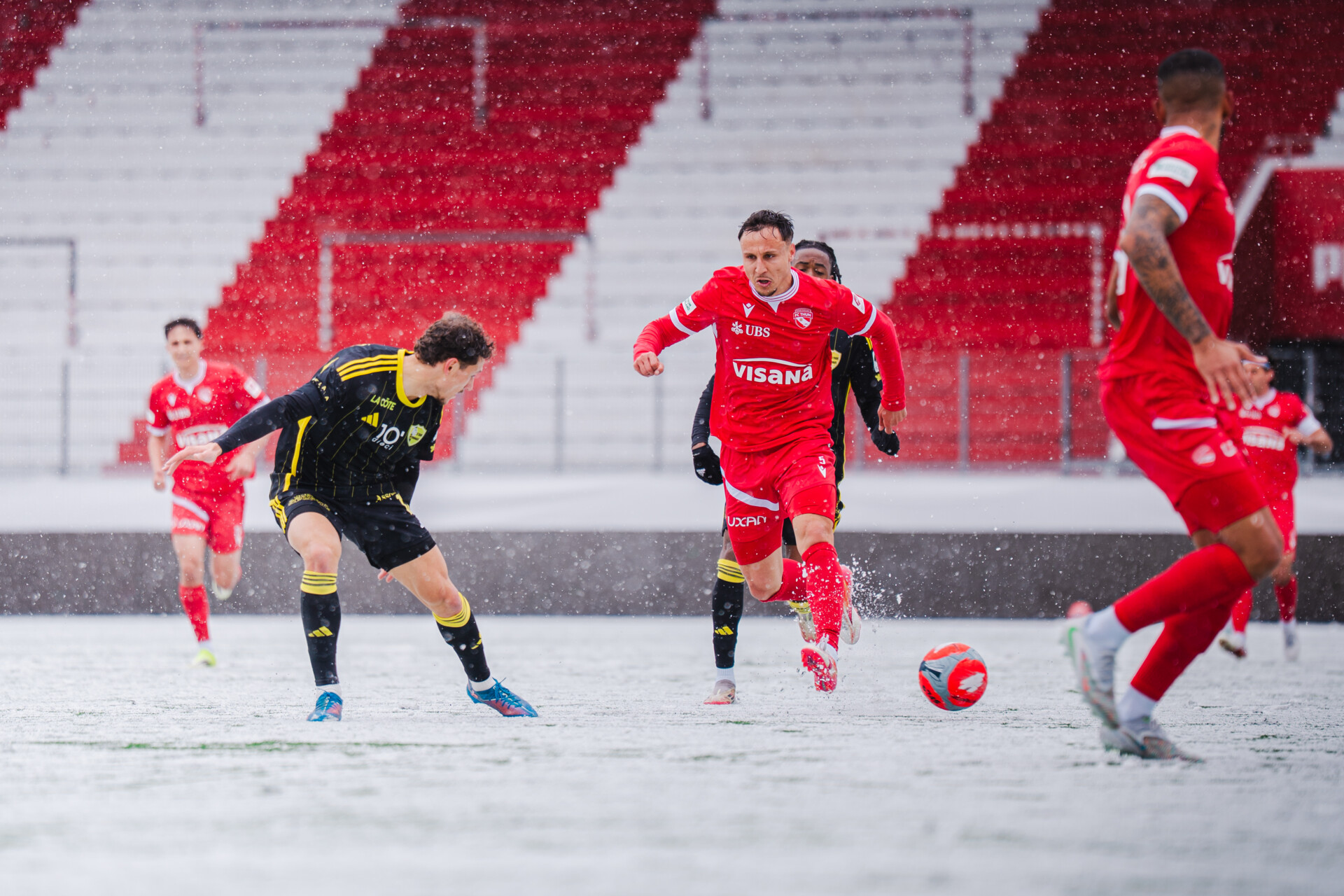 Thun Faces Off Against GNK Dinamo in UEFA Showdown
